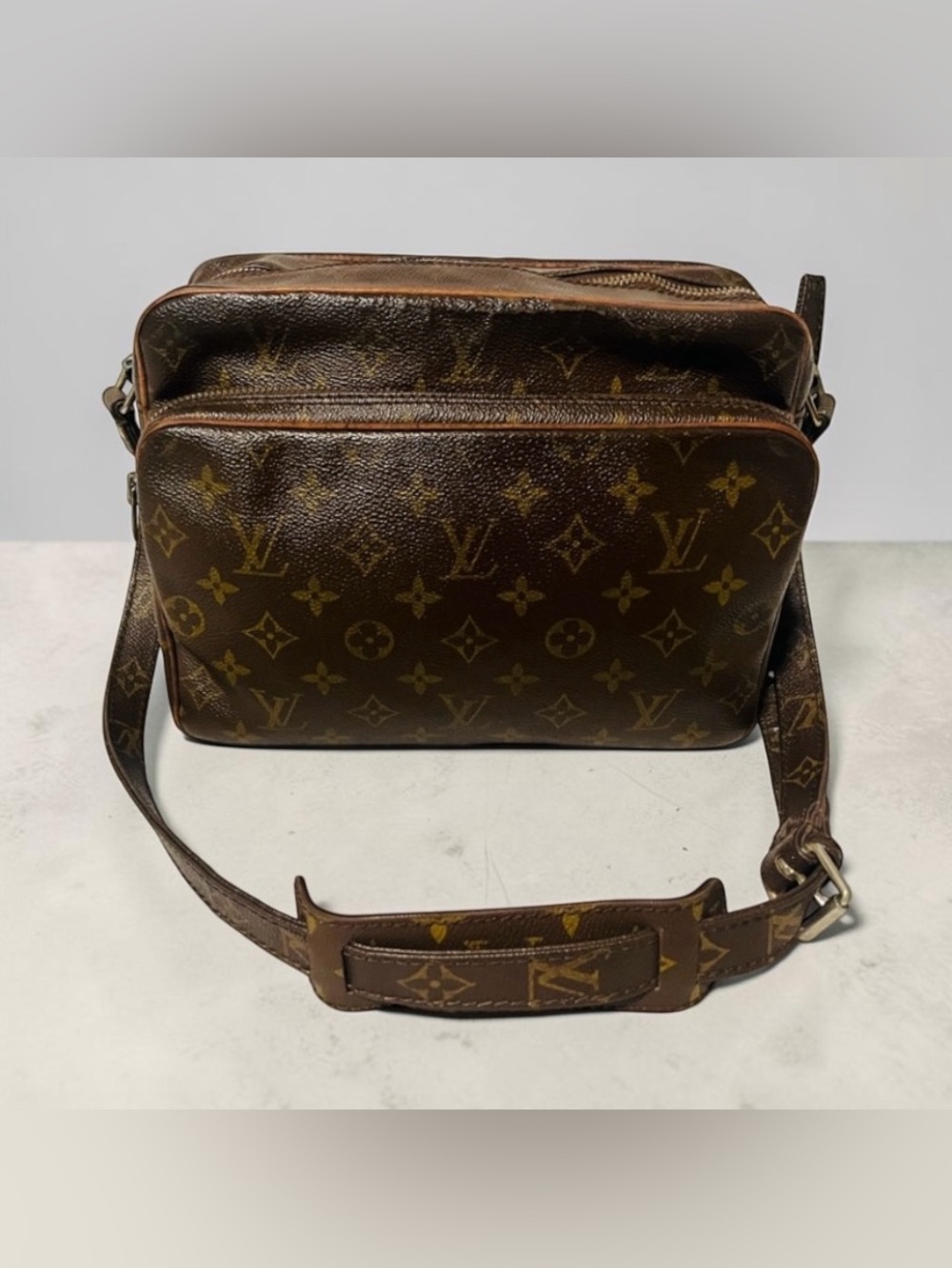Louis Vuitton Nile Vintage Shoulder Bag